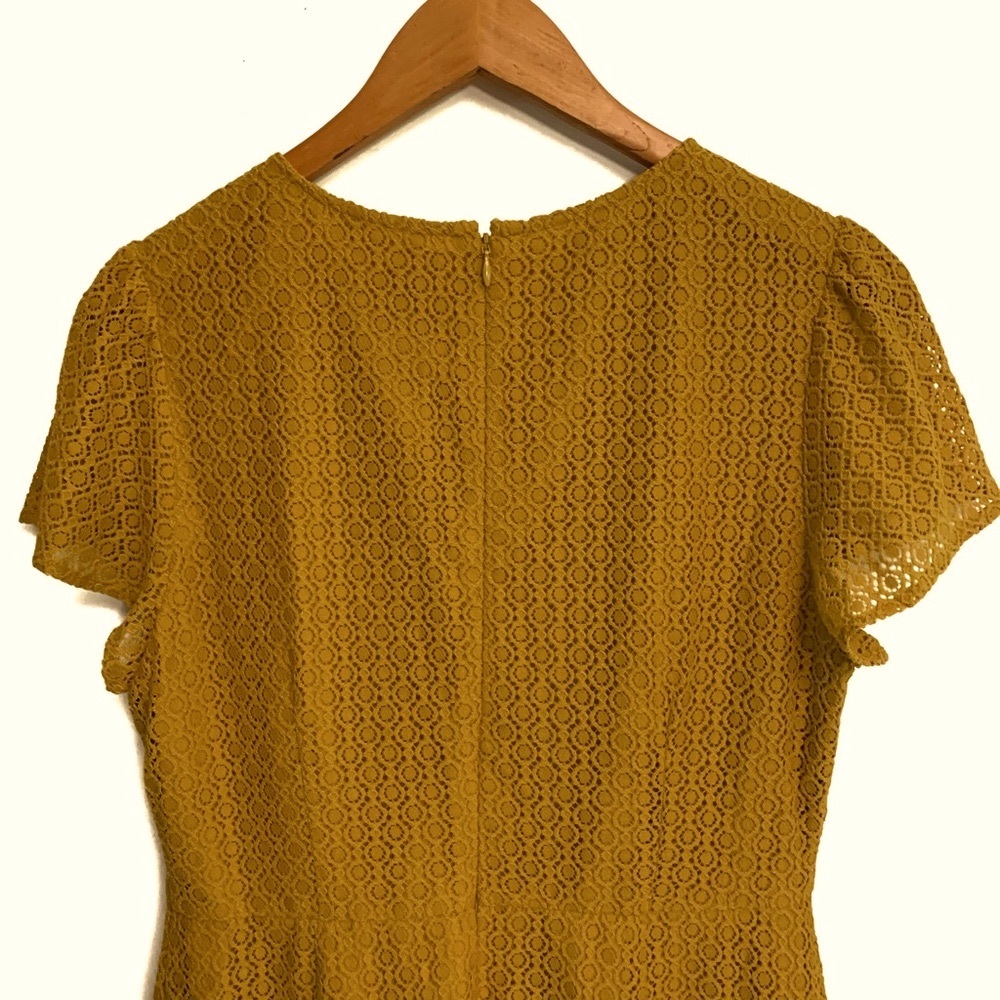 LOFT WOMENS MUSTARD YELLOW CROCHET CAP SLEEVE FORMAL / CASUAL SHIFT DRESS SIZE S - Picture 7 of 10
